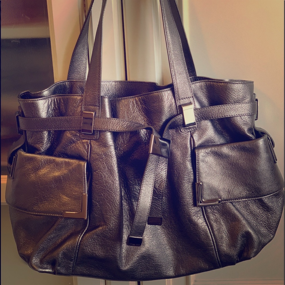 Authentic Michael Kors Beverley Pewter Handbag, rare limited edition color!